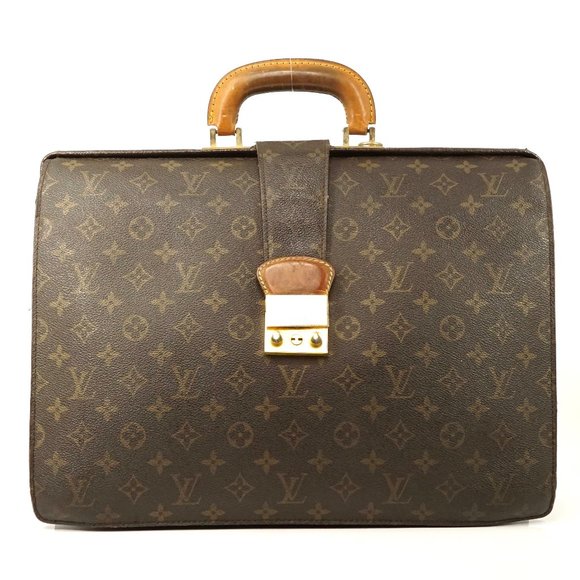 Louis Vuitton Handbags - Auth Louis Vuitton Serviette Fermoir #3120L22
